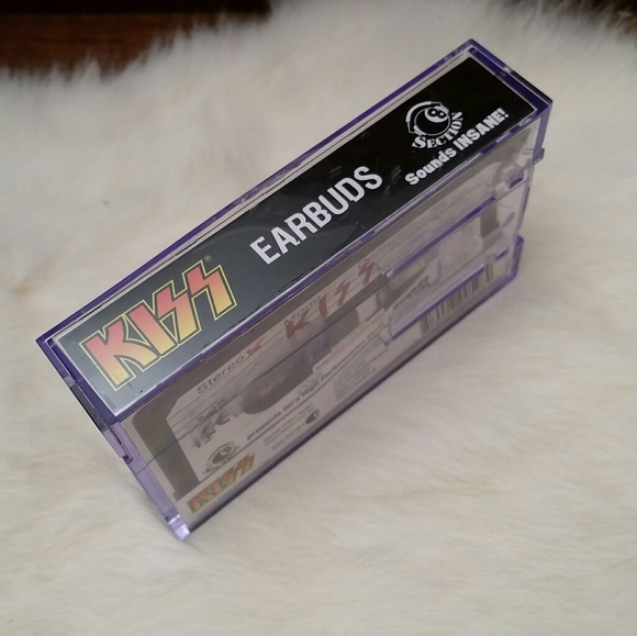 KISS Ear Buds - Picture 4 of 6